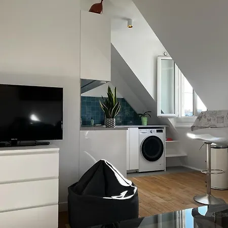 16eme Apartment
